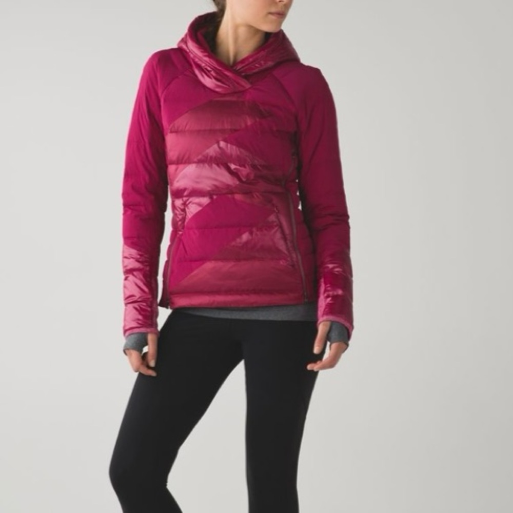 LULULEMON Berry Rumble Down Right Cozy Pullover Active Outdoor Hoodie Size 10